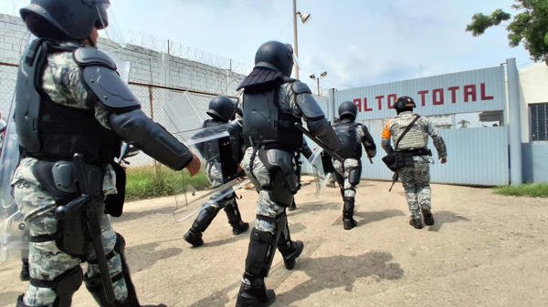 Al menos diez muertos y dieciséis heridos deja riña en una cárcel del noroeste de México