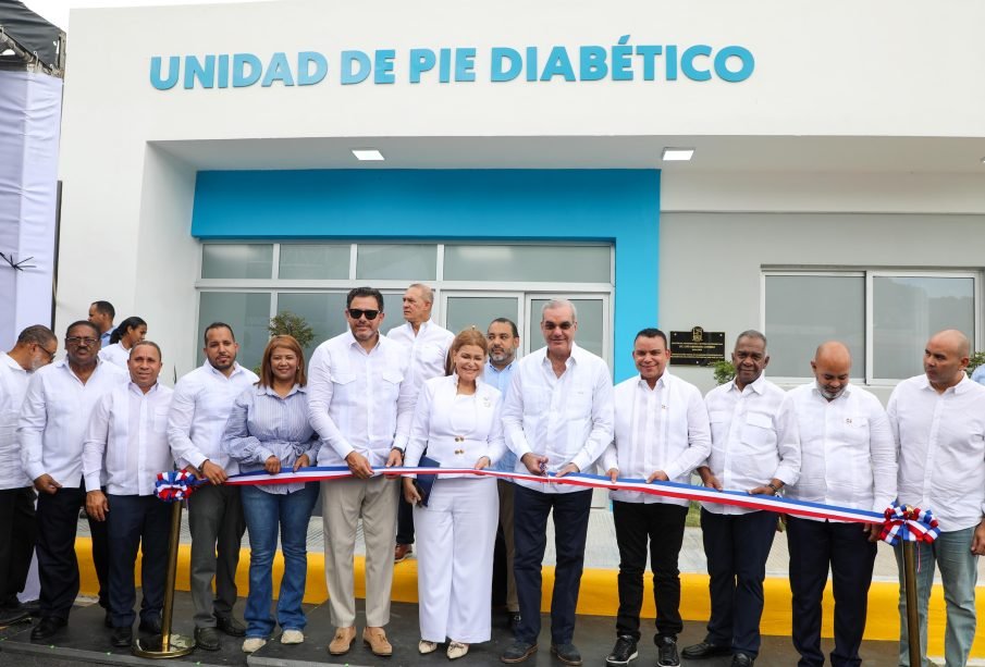 Abinader inaugura unidades de Hemodiálisis y Pie Diabético en San José de Ocoa; pacientes ya no tendrán que trasladarse a otras provincias