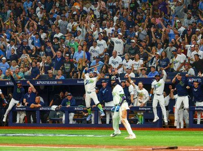 Cerveceros y Rays disputarán una Serie Mundial inédita entre equipos de menor gasto