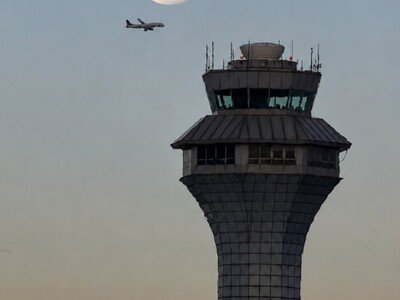 Incidente de avión en aeropuerto de Chicago tras problemas de frenos