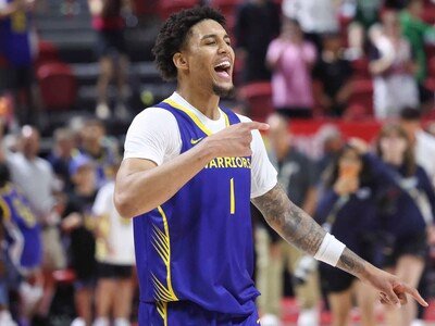Yaxel Lendeborg anota 12 puntos en su debut y protagoniza cruce con Luka Doncic